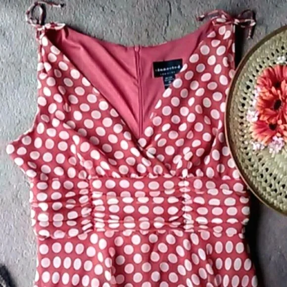 🎆Host Pick🎆🎉🎊Connected ORANGE Polka Dot Dress - Picture 2 of 8